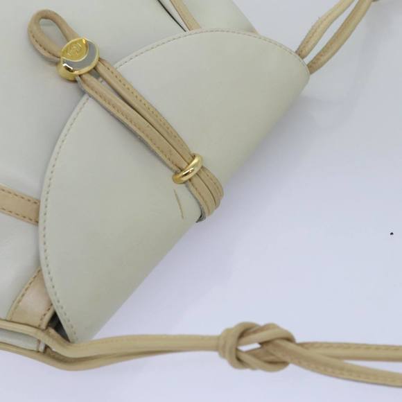 GUCCI Shoulder Bag Leather Beige Auth ep4257 - Picture 6 of 16